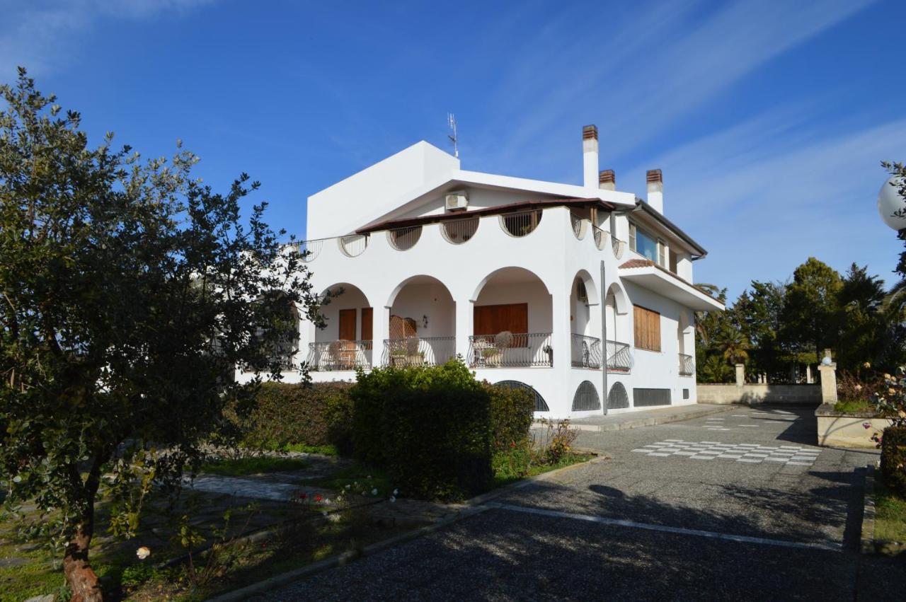 Villa Bruna Country Holiday Матера Екстериор снимка